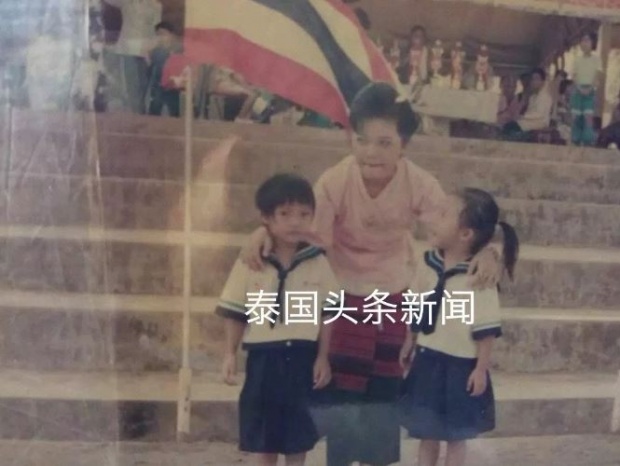 ว่อนโซเชียล! สาวจีนประกาศตามหา “โค้ชเอก” ชี้ เป็นน้องชายแท้ๆที่พรากกันมา 10 ปี?! (มีคลิป)