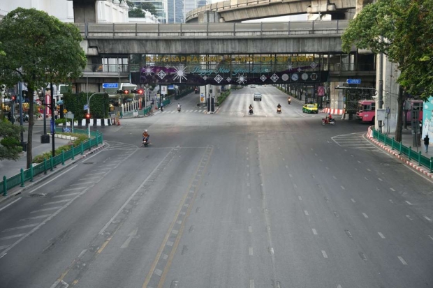 เปิดภาพถนนกรุงเทพฯช่วงหยุดยาวปีใหม่ ชาวเน็ตลั่นอยากให้เป็นแบบนี้ทุกวัน 