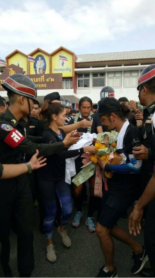 ทูตสันติสุขบังเกิดขึ้นแล้ว!! “ป๋าเปลว” ซูฮก “พี่ตูน” คือผู้ทรงอิทธิพลที่สุดของไทยนาทีนี้!!
