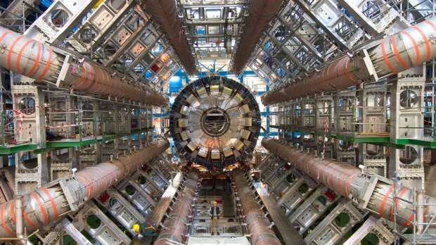 นักวิทยาศาสตร์ยืนยันว่า หาก “ผี” มีจริง เครื่องเร่งอนุภาค CERN ต้องหาเจอนานแล้ว!