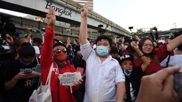 แพนกวิน เผย! ตี 2 ยังมีตร.นอกเครื่องแบบรออยู่ที่หน้าหอพัก