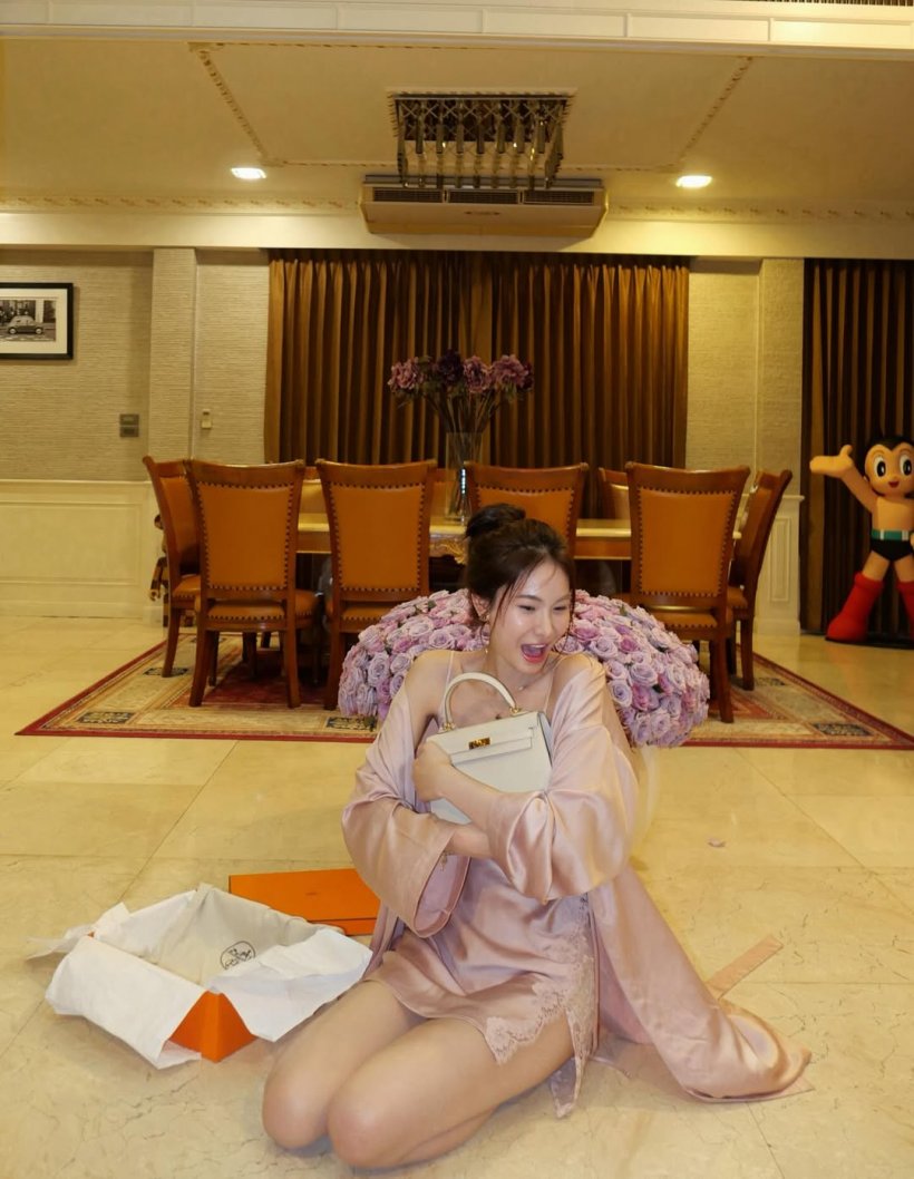 มามุง เปิดโฉมแฟนสาว ไผ่ ลิกค์ บอกเลยสวยสะกดตาสุดๆ