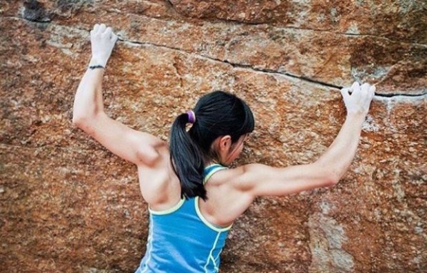 ปีนเก่งอะไรเบอร์นั้น!! Ashima Shiraishi สาวน้อยวัย 15 ปี ที่ Time ยกย่องให้เป็นนักปีนเขารุ่นเยาว์ที่เก่งที่สุดในโลก!! (มีคลิป)