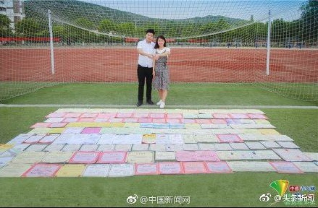 ไลค์รัวๆ คิดได้ไง..คู่รักเด็กเรียนในจีนฉลองวันแห่งความรัก ด้วยการทำแบบนี้!!