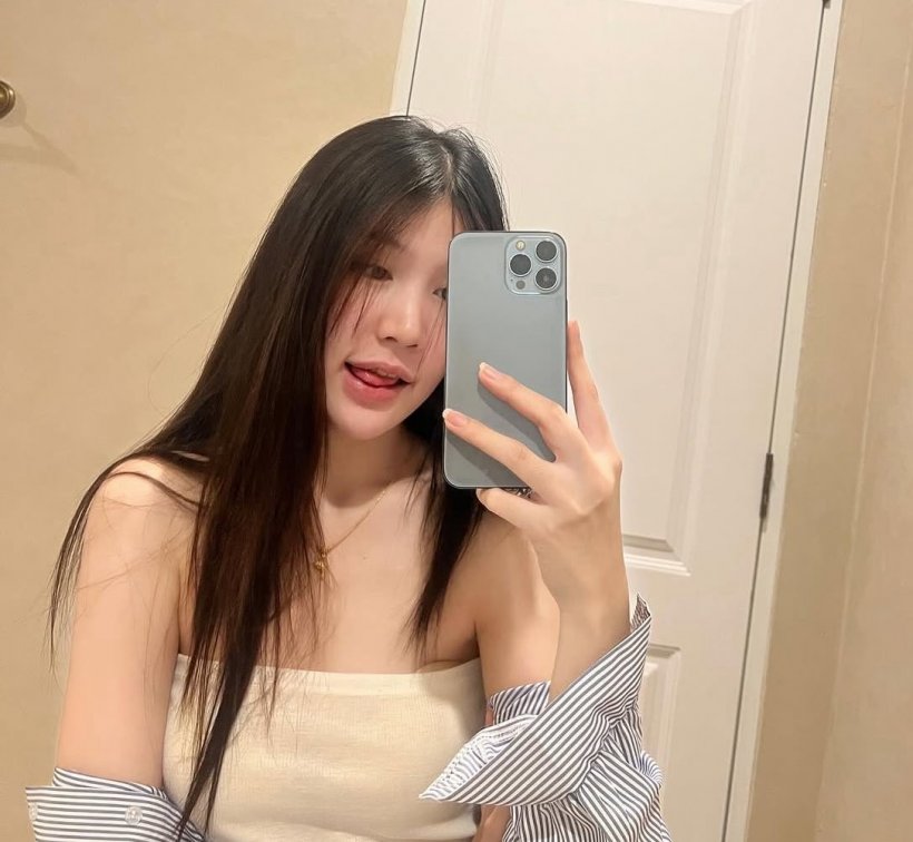 เเห่เปิดวาร์ป น้องเบนซ์ เพื่อนขนม ทำโหนกระเเสสะเทือน สวยออร่าพุ่ง
