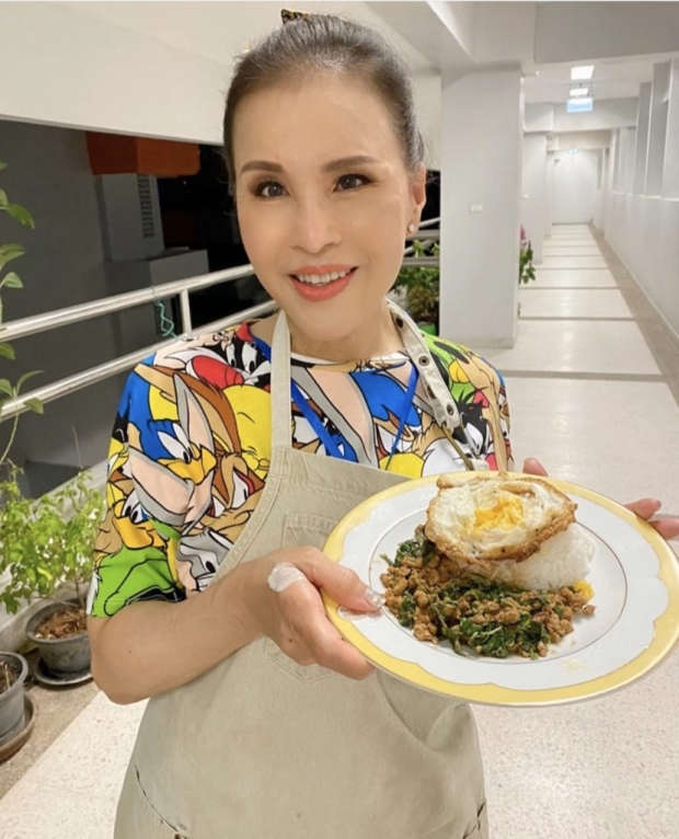 ทูลกระหม่อมฯ ทรงอวยพรวันสงกรานต์ ขอให้ทุกคนโชคดี แข็งแรงไม่ติดโควิด 