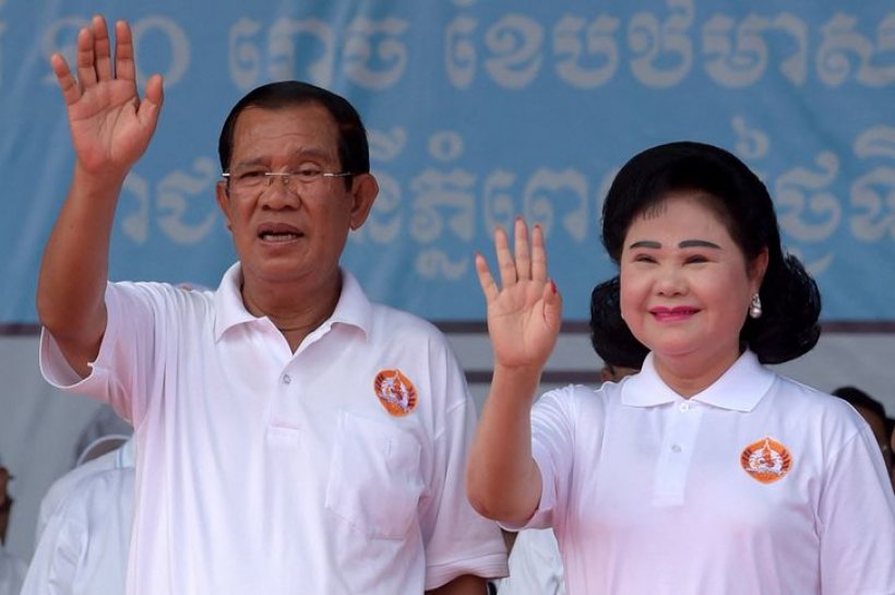 ชาวเน็ตขุดประวัติ 2อดีตหญิงสนิทสมเด็จฮุนเซน ผู้ทรงอิทธิพลกัมพูชา