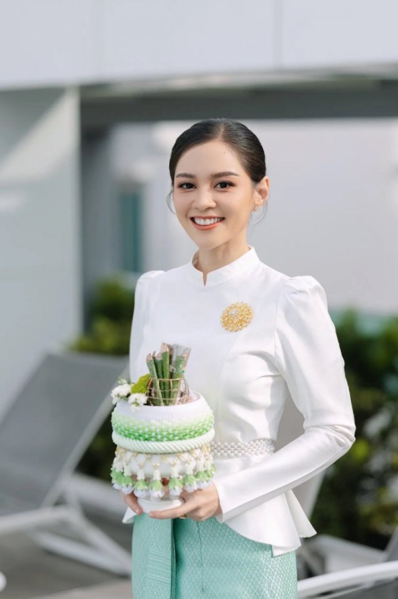 เปิดวาร์ป ผู้พันแป้ง ทหารหญิงลงพื้นที่ชายแดน ดีกรีอดีตนางงาม