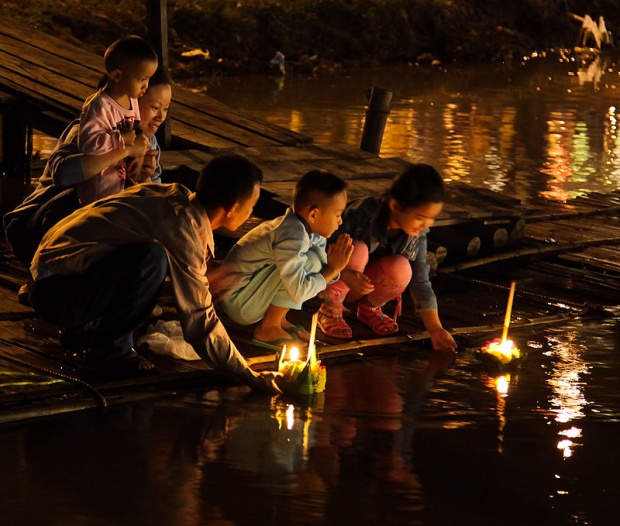 เช็คก่อนใคร จุดลอยกระทงทั่วไทย ใกล้ที่ไหน ไปที่นั่น!