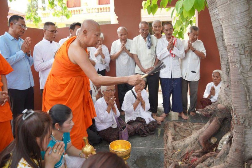 อินฟลูเขมรท้าชน! ยันเศียรพระเสียมราฐของจริง ลั่นไทยแค่อิจฉา