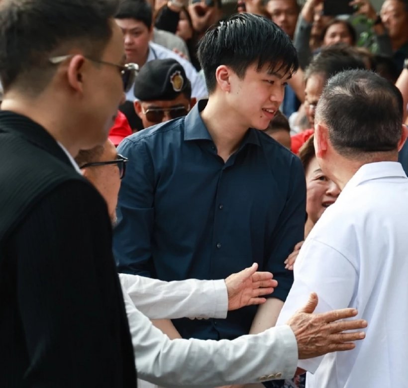 ส่องความหล่อ น้องไปป์ลูกแม่ปูยิ่งลักษณ์ งานดีระดับพรีเมียม
