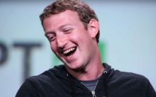 ก็ว่าทำไมรวย! ทายซิว่า หากเราเล่น Facebook แค่ 1 ชั่วโมง Mark Zuckerberg จะได้รับเงินเท่าไหร่?