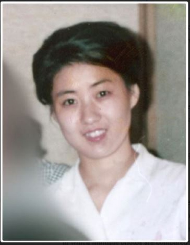 เปิดภาพ แม่แท้ๆ ของผู้นำเกาหลีเหนือ คิม จองอึน ที่ทั้งประเทศไม่เคยเห็นมาก่อน สวยละมุนมาก!