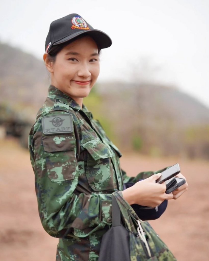 ผู้กองอะตอม โพสต์ชี้แจงตรงๆ ปมภาพชุดว่ายน้ำ ชุดวาบหวิว