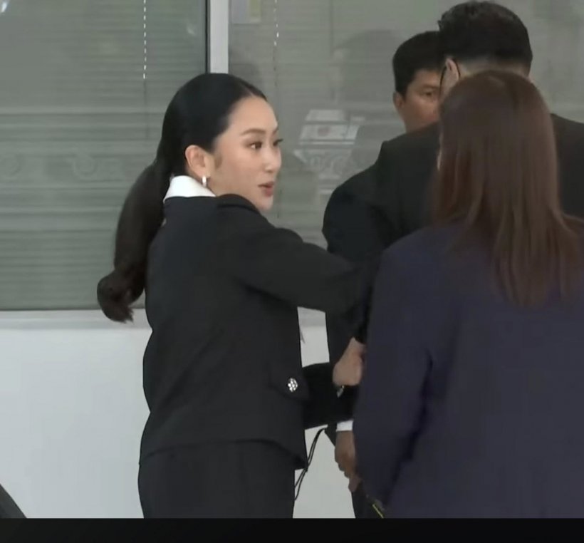 ต๊ะ นารากร ทนไม่ไหว ขอโพสต์ถึงพรรคสีส้มตรงๆ