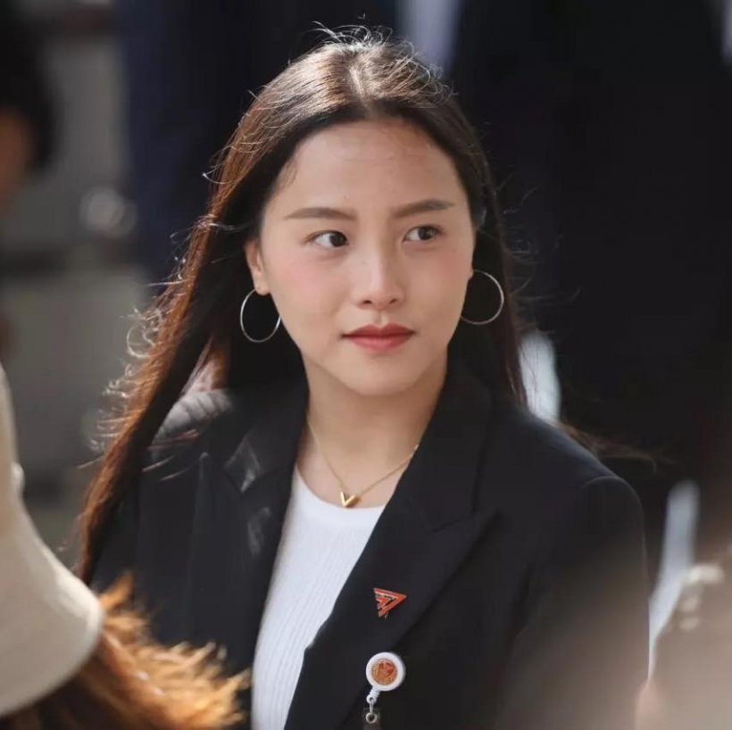 อุ๊ย! ไอซ์ รักชนก โพสต์ถึงใคร สารพัดโกงใหญ่คับฟ้า นายกไม่กล้าแตะ