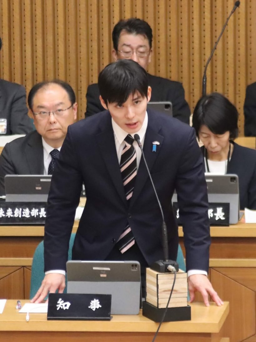 ไม่ได้มีดีเเค่หล่อ เปิดโปรไฟล์ผู้ว่าคนใหม่ญี่ปุ่น งานดีจนไวรัล