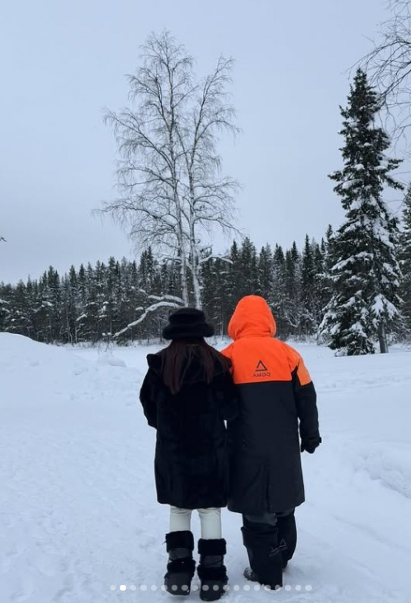 จุ๊บจิ๊บภรรยาร.อ.ธรรมนัส สวีทคุณสามีทริปดูแสงเหนือ การเมืองพักค่ะ!