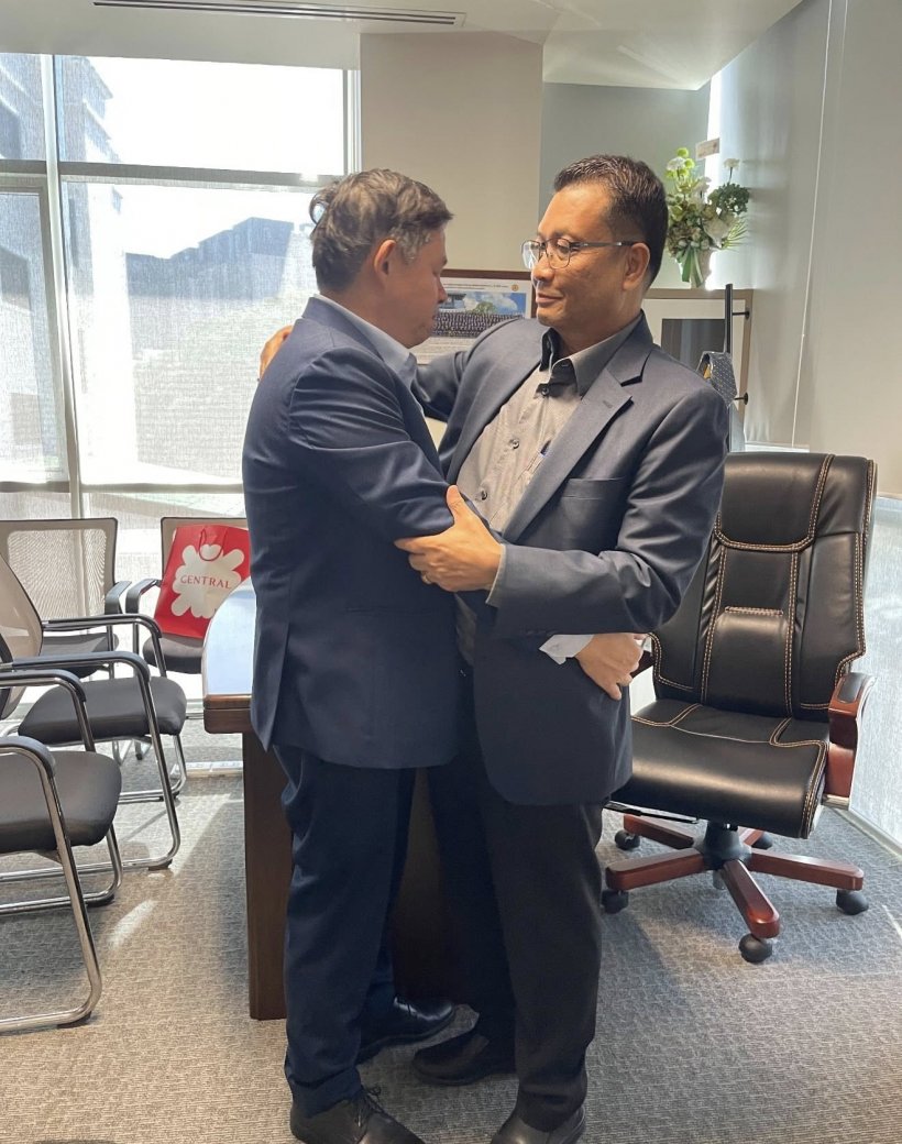 เซ่นดราม่า! ทนายเเก้ว ยื่นหนังสือขอลาออกตำเเหน่งใหญ่